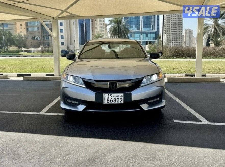 هوندا أكورد - الموديل:2017 - العداد:1881