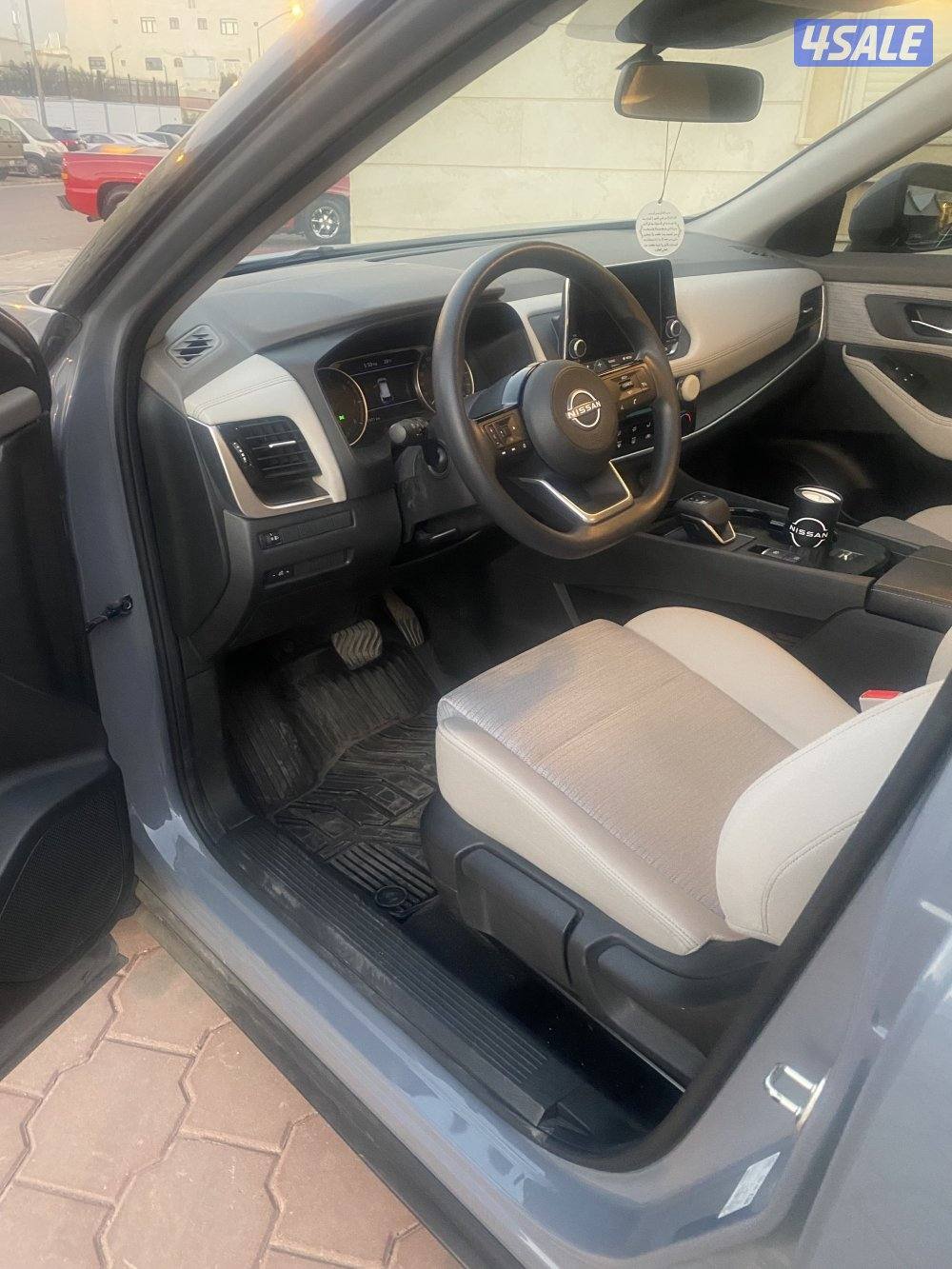 جيب اكس تريل5