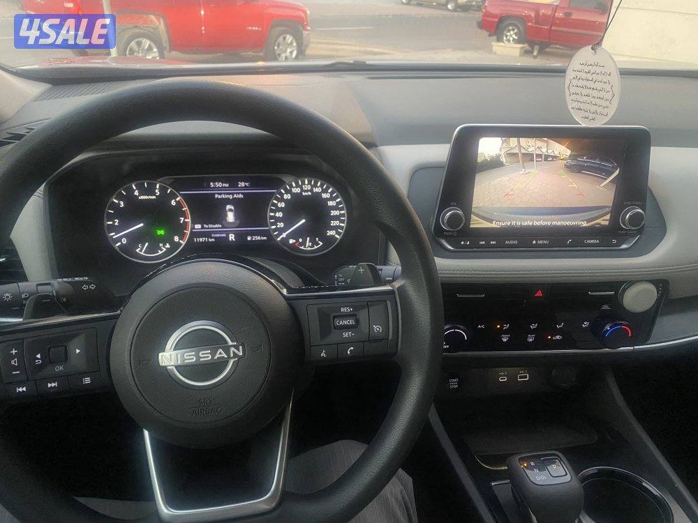 جيب اكس تريل8