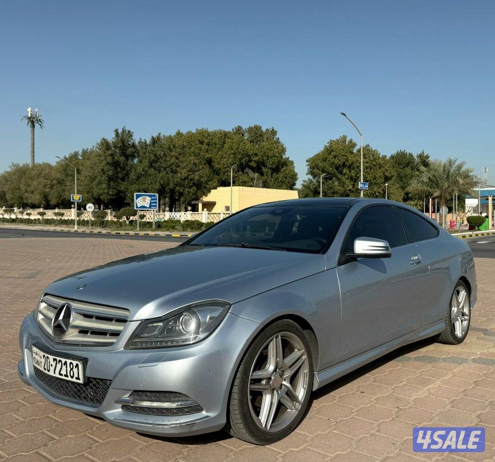 بحالة ممتازة جدا مرسيدس C250 كوبيه موديل 2013 ماشي 150 الف شرط فحص0