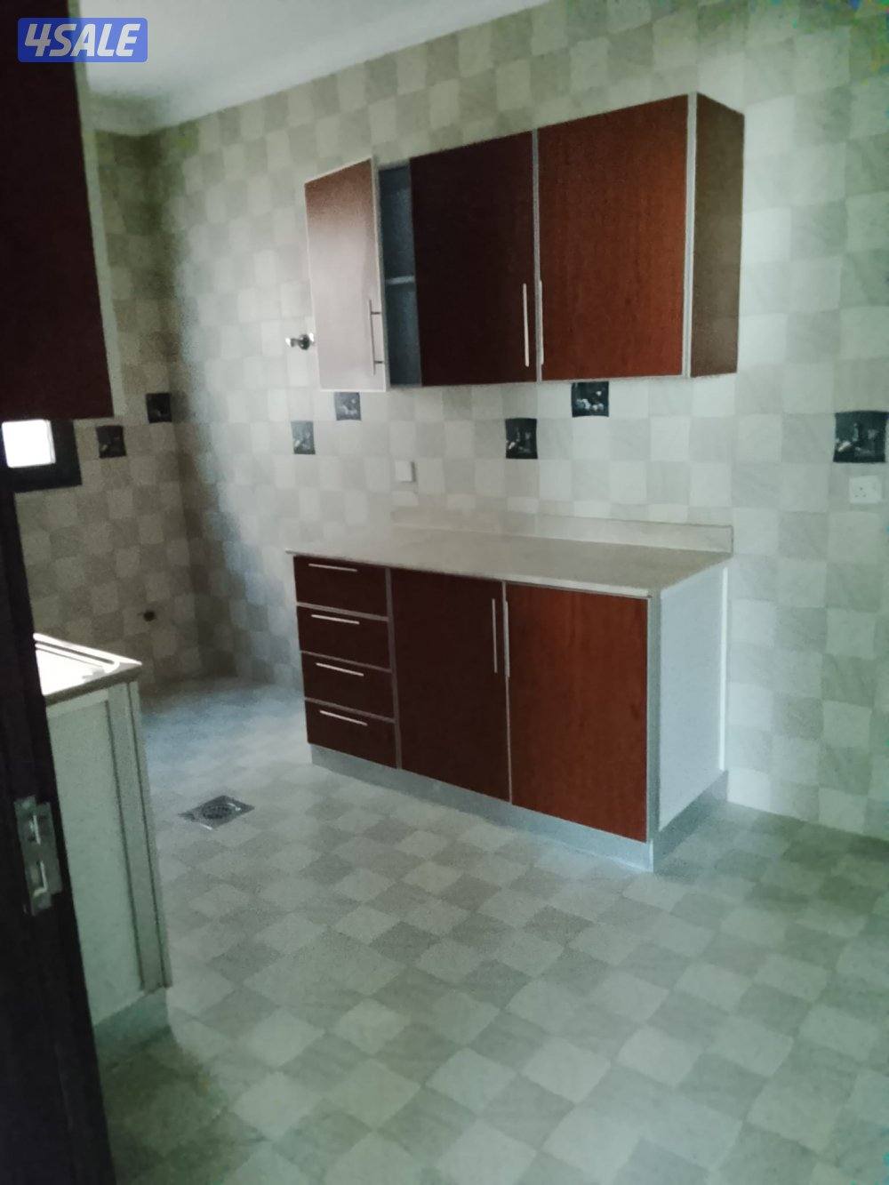 للايجار شقق في ابو فطيره والزهراء2