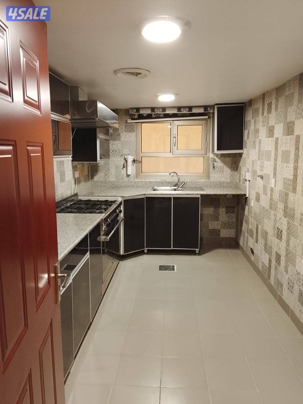 للايجار شقق في ابو فطيره والزهراء7