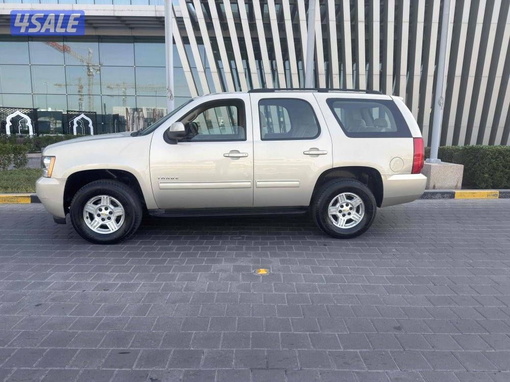 تاهو 2012 بحاله ممتازه جدا شرط الفحص5