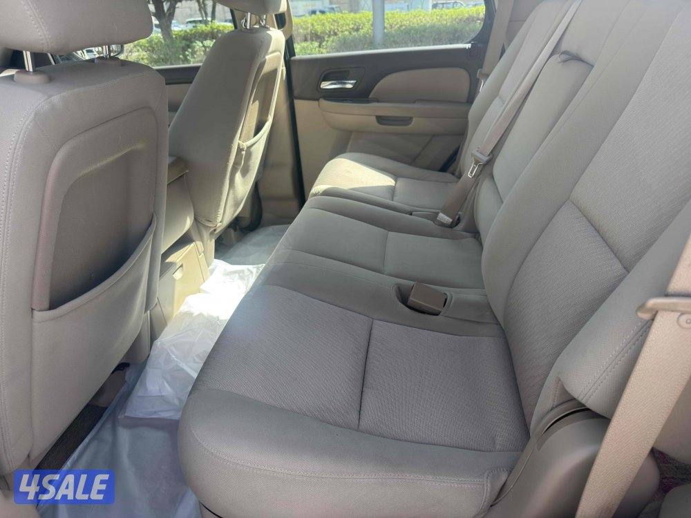 تاهو 2012 بحاله ممتازه جدا شرط الفحص6