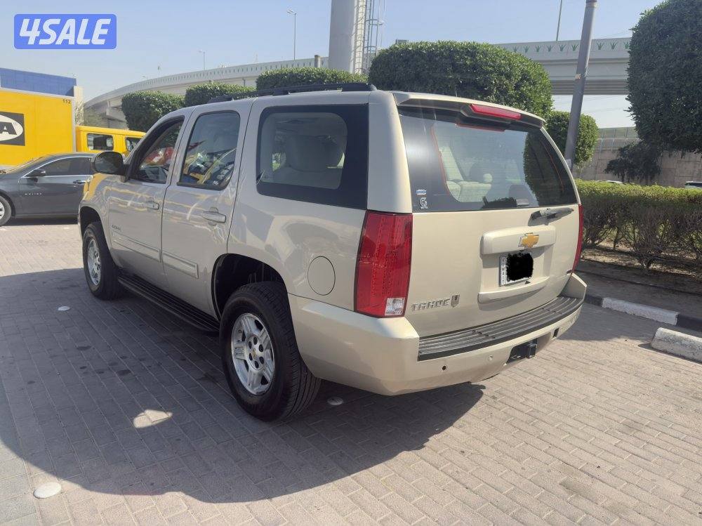 تاهو 2012 بحاله ممتازه جدا شرط الفحص8