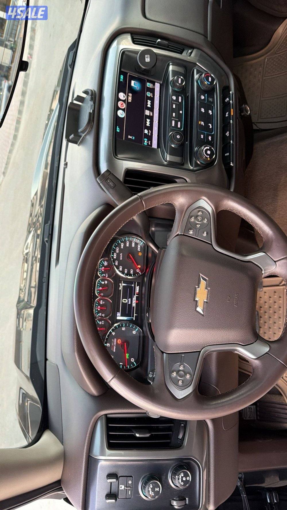 اللبيع سلفرادو z71 دبل قير صبغ الوكاله موديل ٢٠١٨ ماشي ١٥٧4