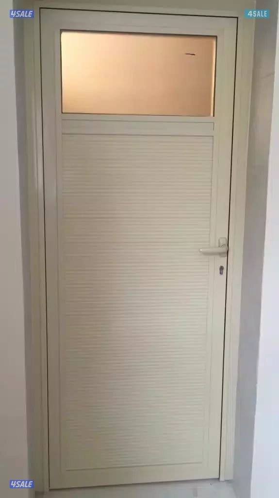 باب شاب في الفيوم مطبخ تصليح2