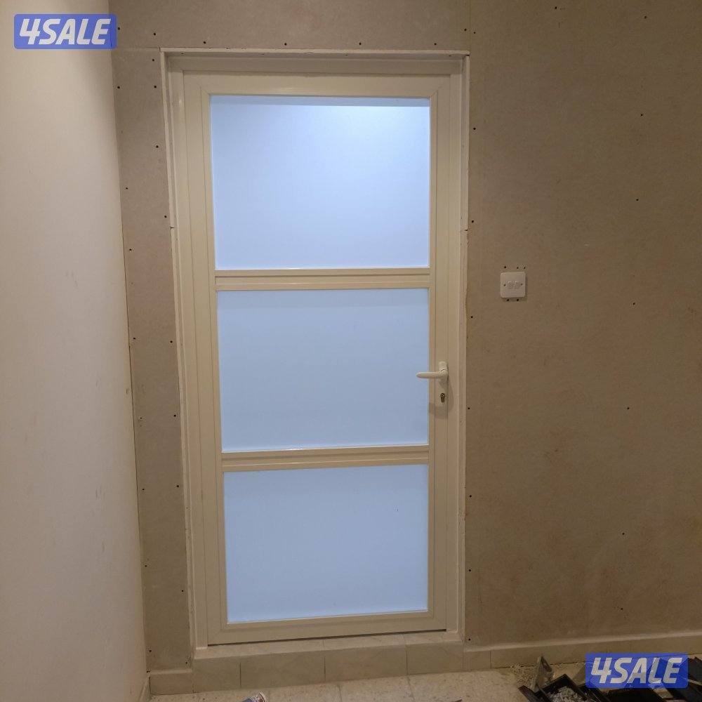 باب شاب في الفيوم مطبخ تصليح4