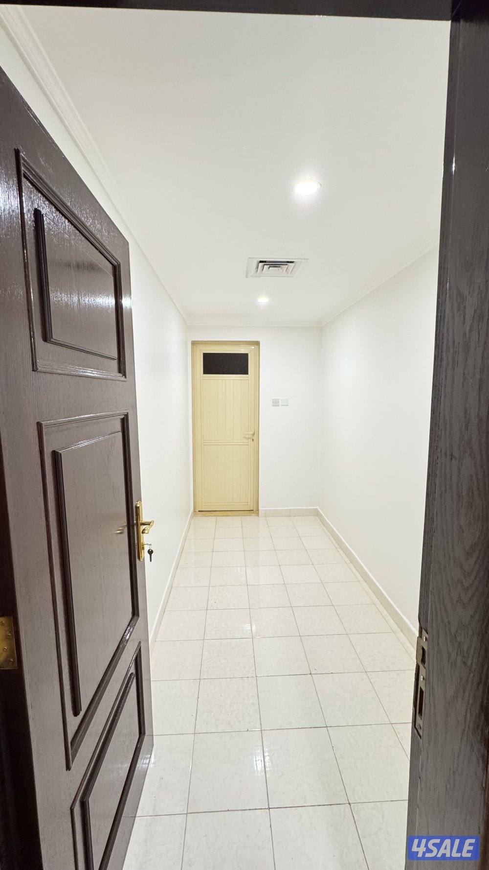 مبارك الكبير / القصور0