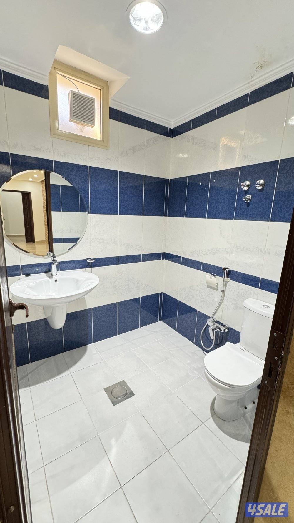 مبارك الكبير / القصور3