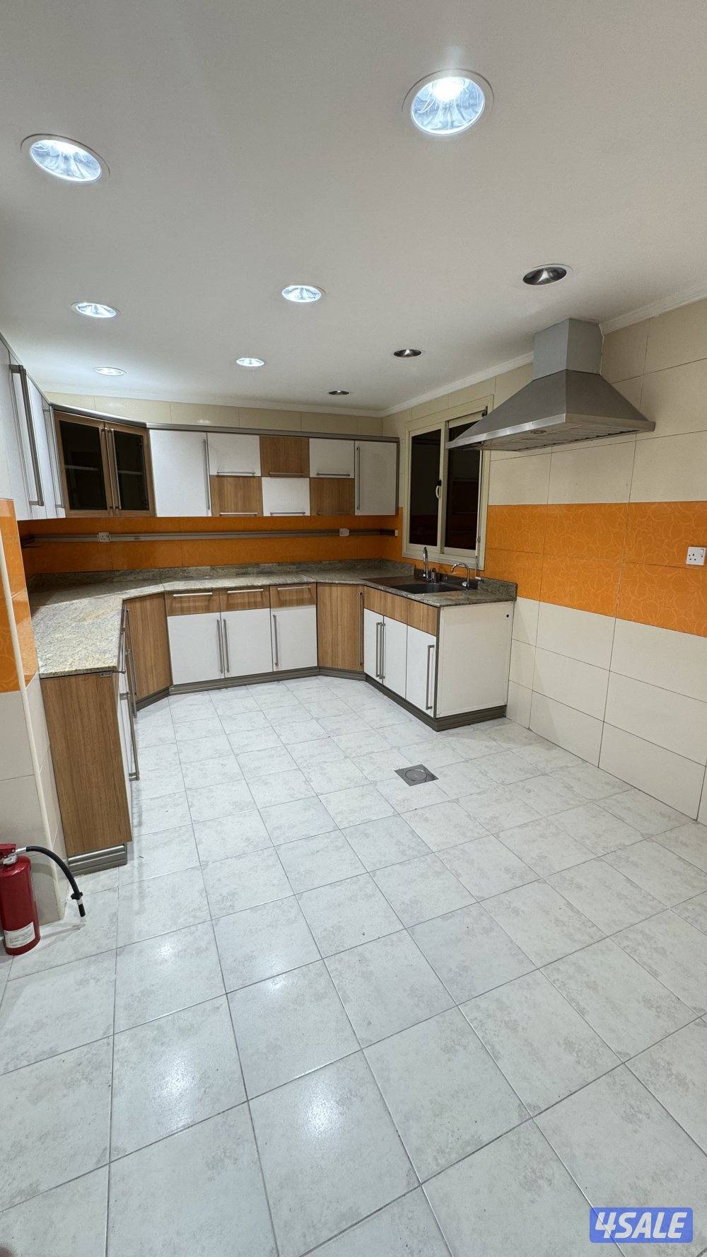 مبارك الكبير / القصور6