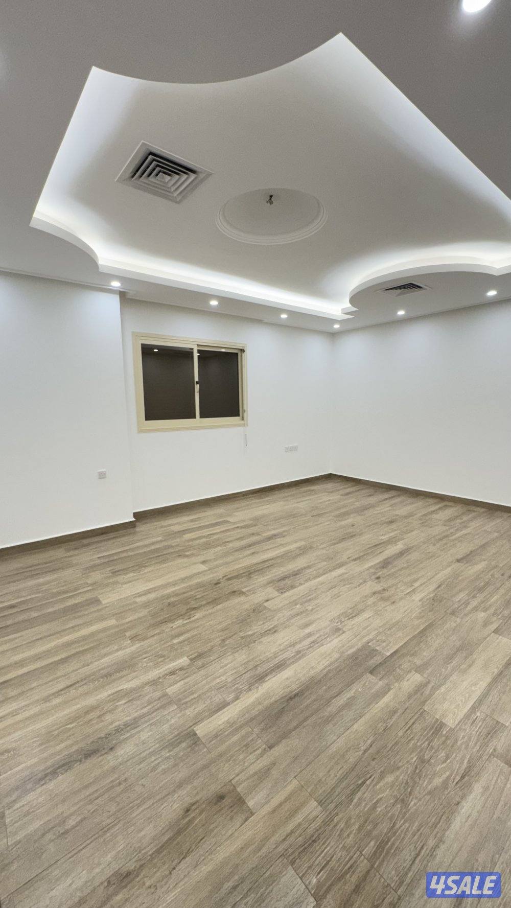 مبارك الكبير / القصور13