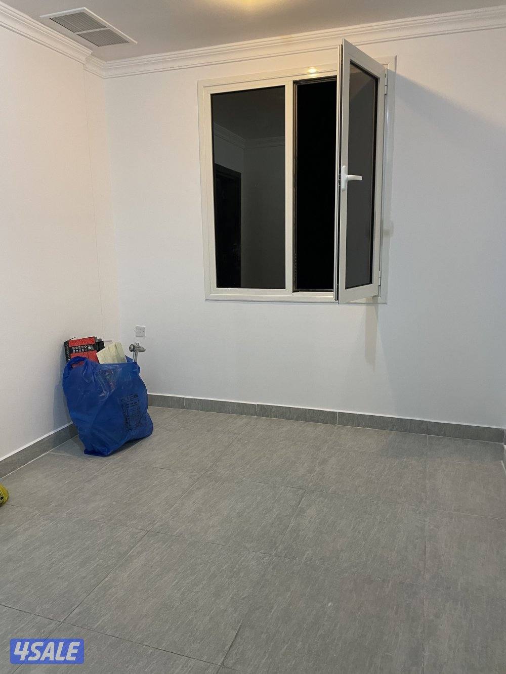 للايجار شقة في الفنطاس غرفتين و صالة و حمامين4