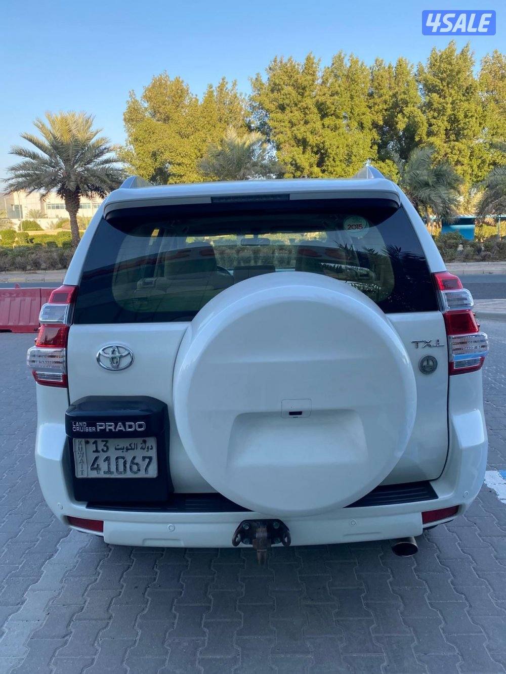 جيب برادومديل 2015 TXL لون ابيض كامل المواصفات3