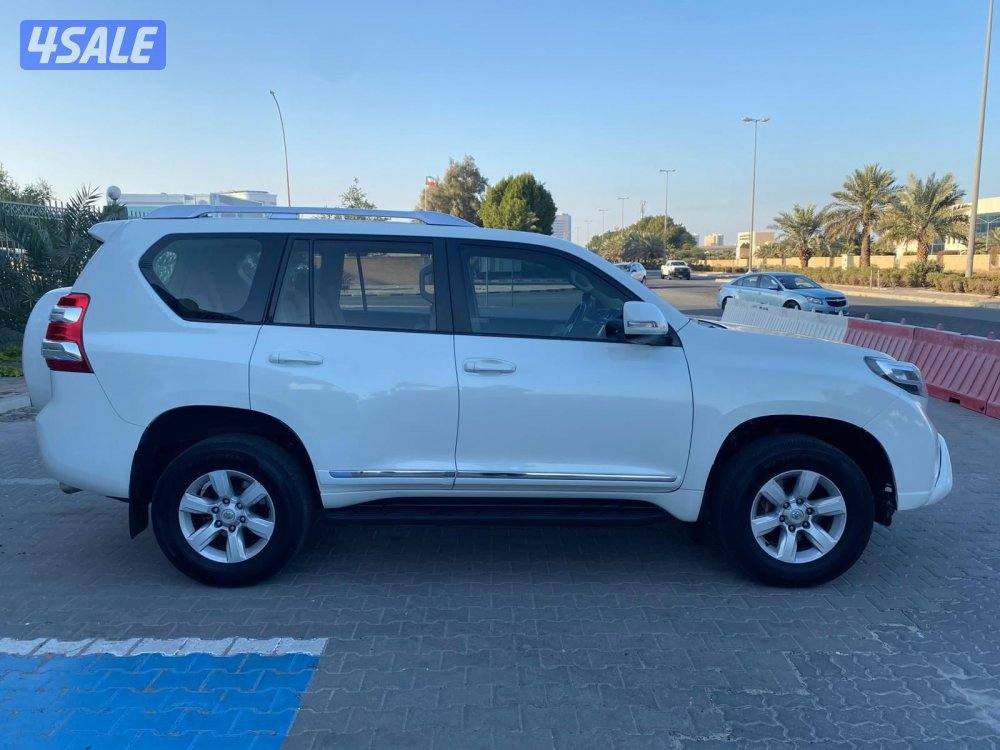 جيب برادومديل 2015 TXL لون ابيض كامل المواصفات8