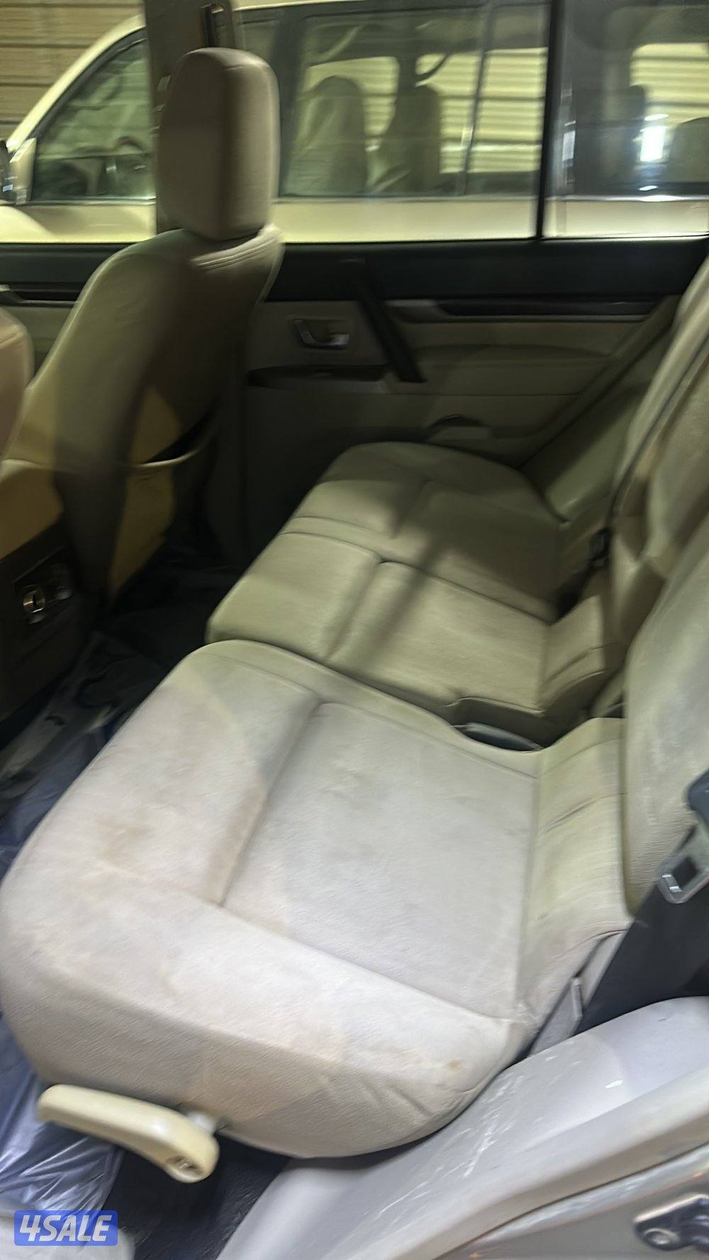 للبيع باجيرو 20204