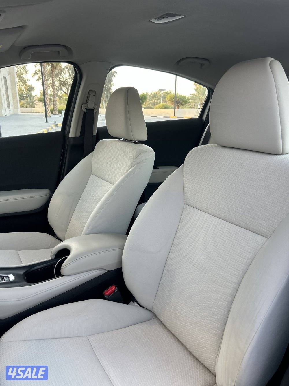 للبيع هونداHRV9