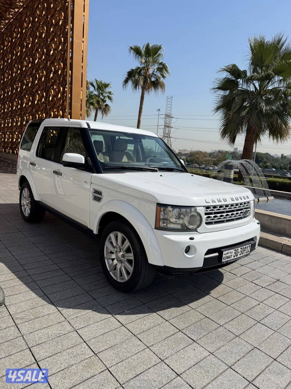 ديسكفري LR4 v82
