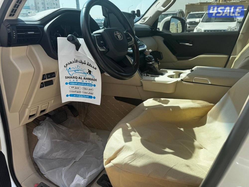 لاندكروزر ايرو اس توتيربو 2023 gxr8