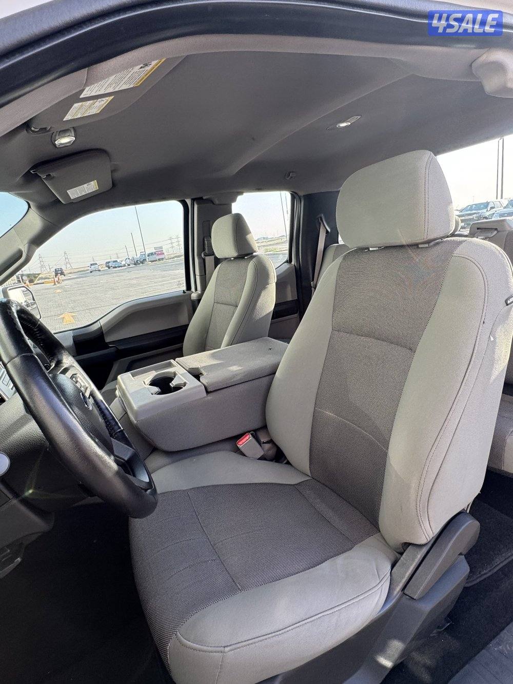 للبيع وانيت فورد F150 موديل 20166