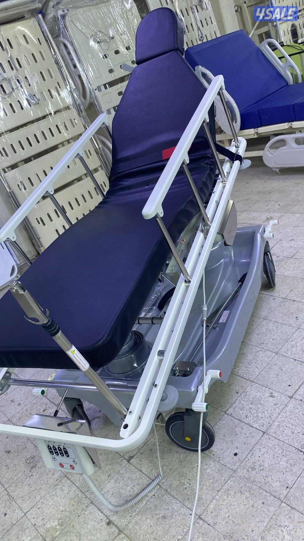 للبيع سرير فحص مرضى0