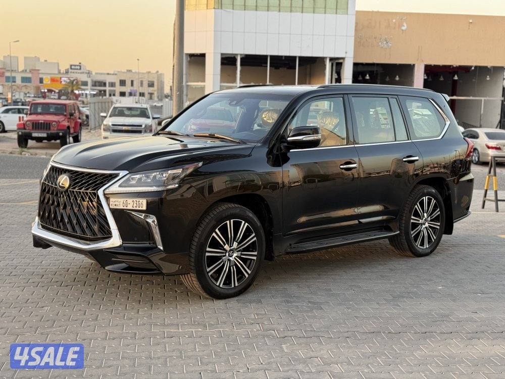 LX570 S SPORT اصلي 20182