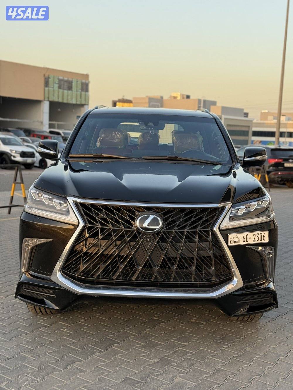 LX570 S SPORT اصلي 20183