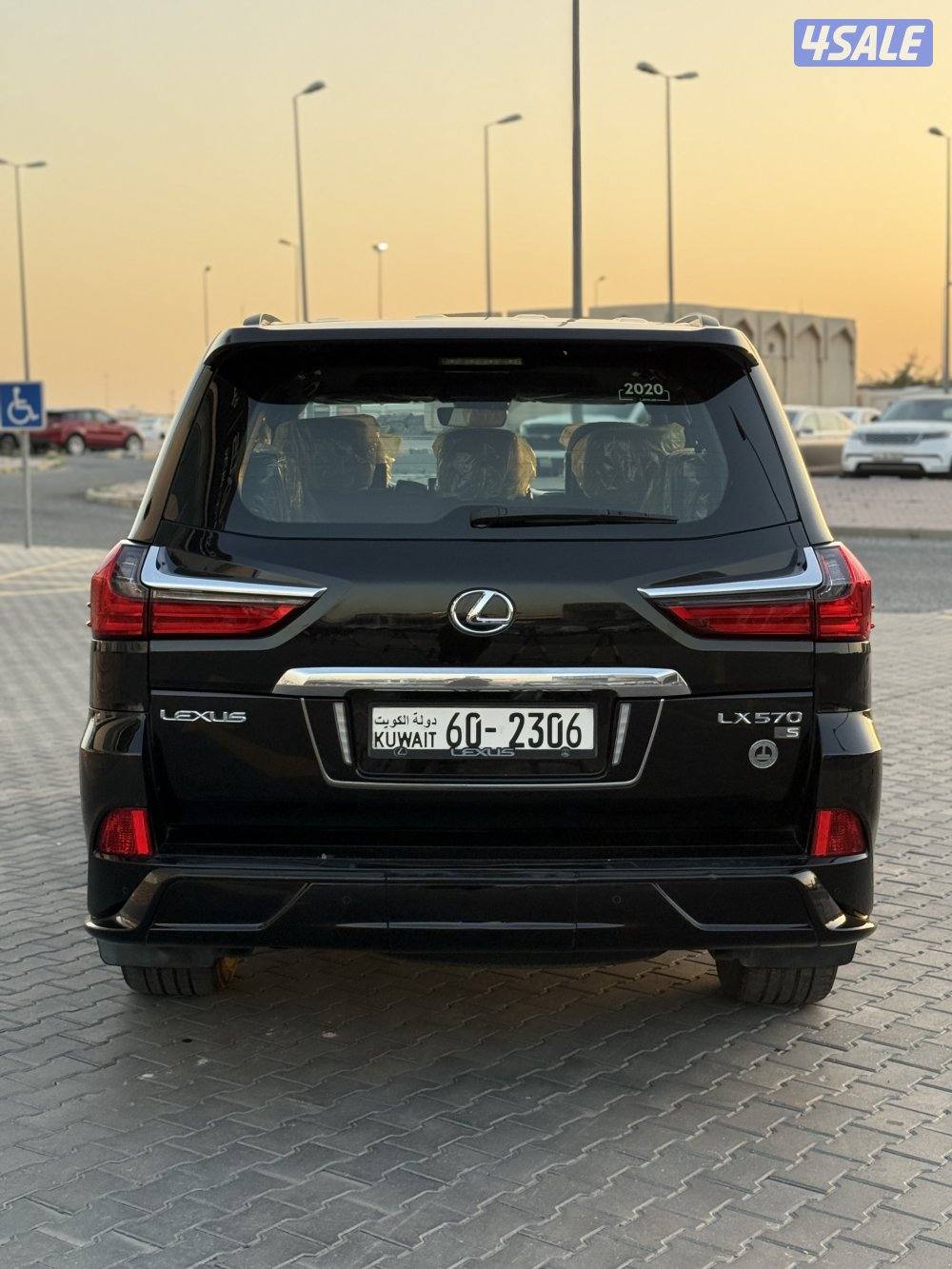 LX570 S SPORT اصلي 20184