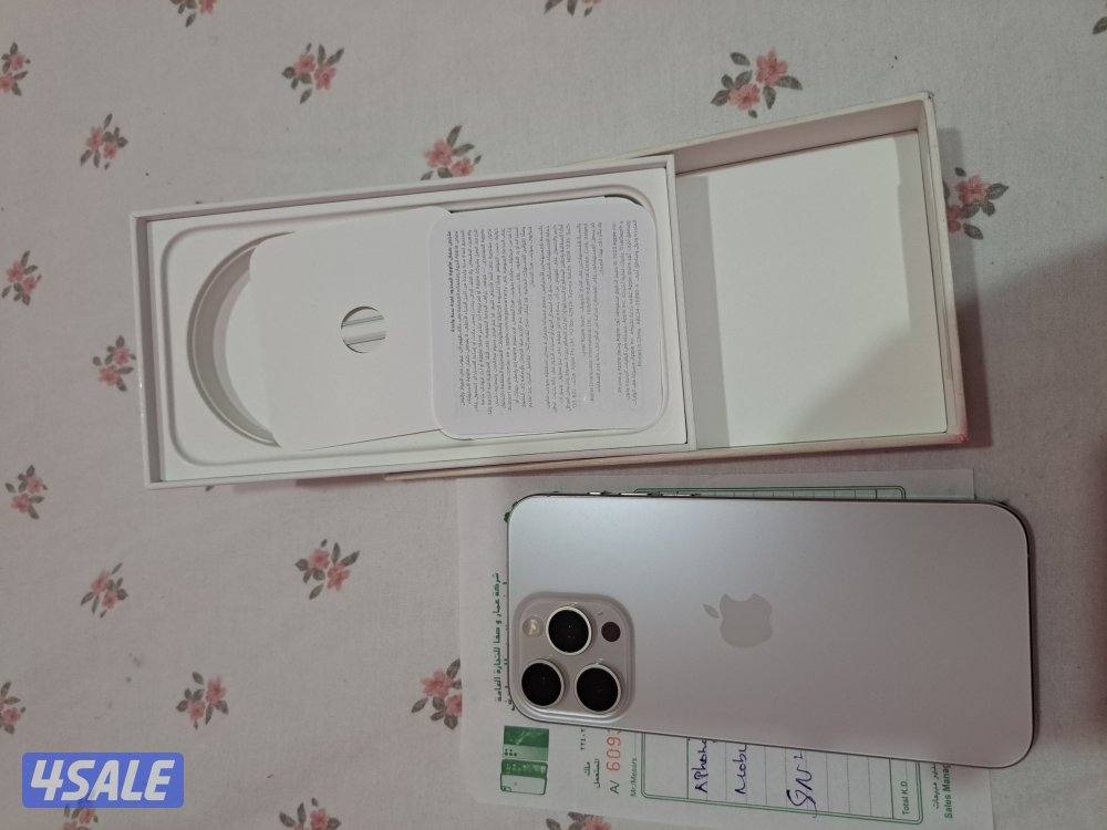 iphone 15 pro max 256gb battery 85%0