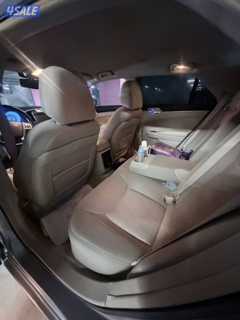 للبيع كرايزلر 20135