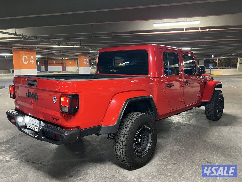 وانيت قلاديتر 20201