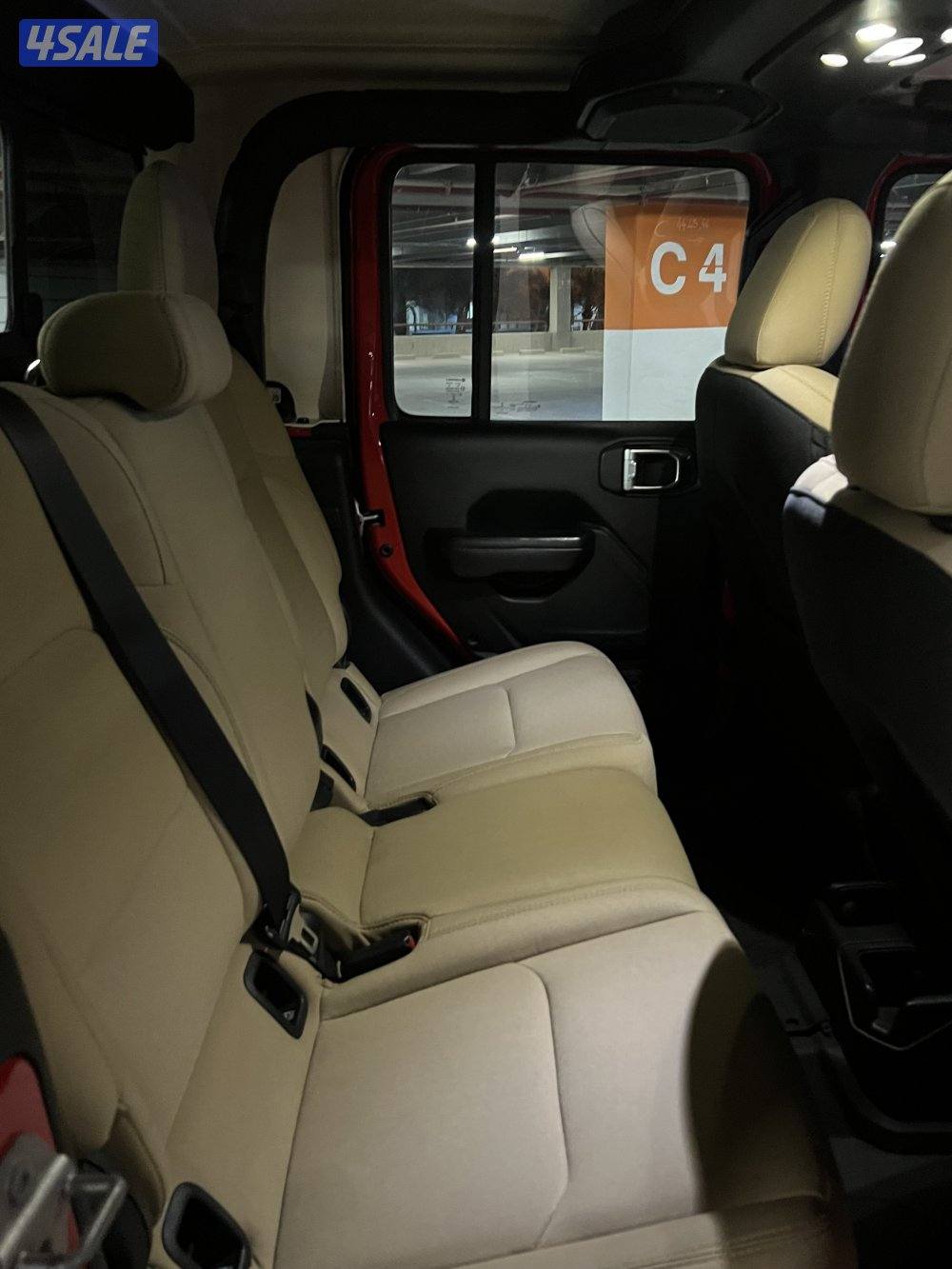 وانيت قلاديتر 20202