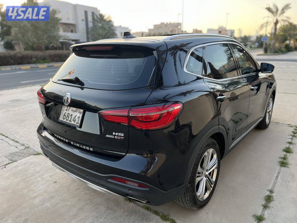 للبيع ام جي Hs موديل 2020 بحالة ممتازة3