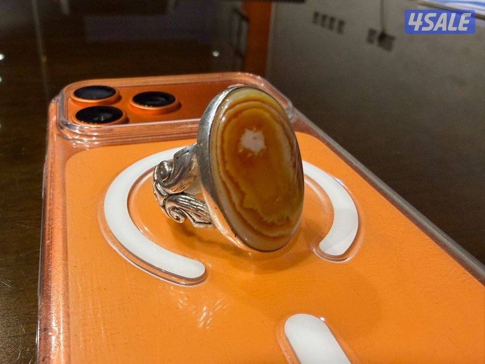 للبيع خاتم حجر روعه السعر 1250