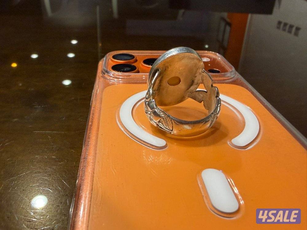 للبيع خاتم حجر روعه السعر 1251