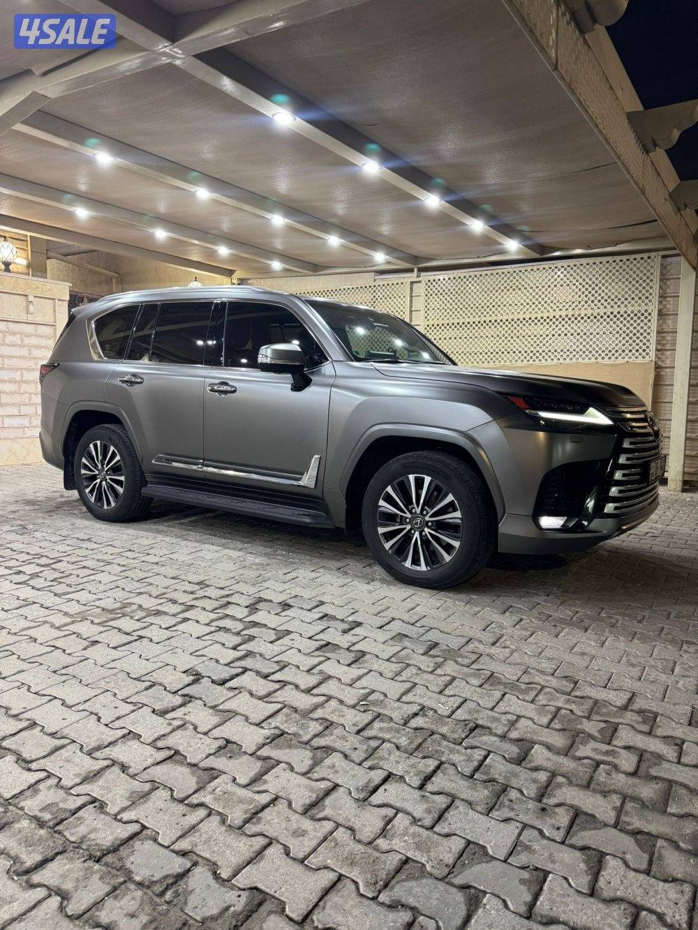 للبيع لكزس ٢٠٢٤ صبغ الوكاله شرط الفحص5