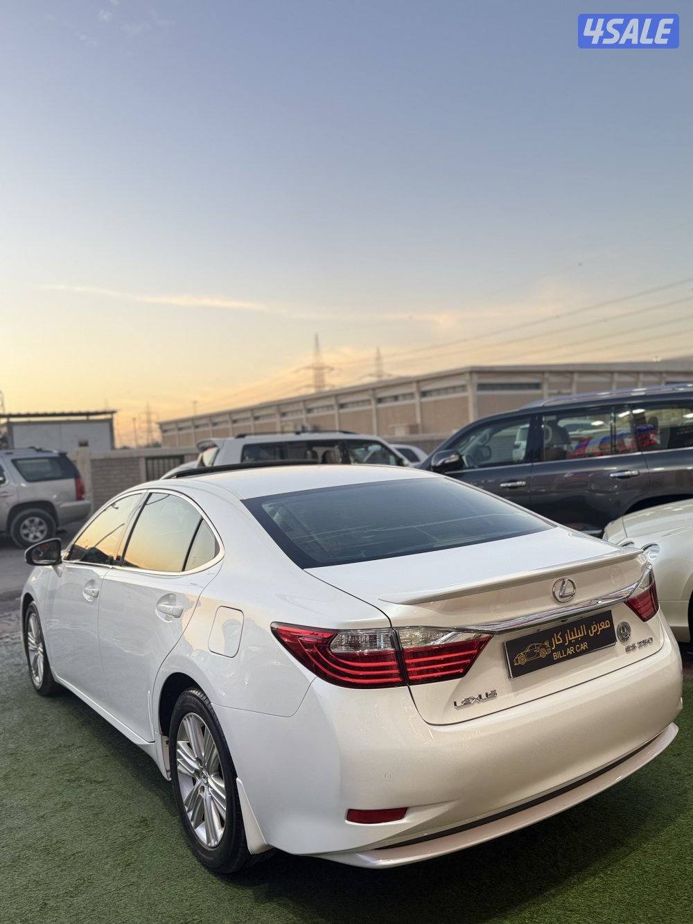 لكزس Es250 بحاله الوكاله شرط الفحص قير مكينه شاصي5