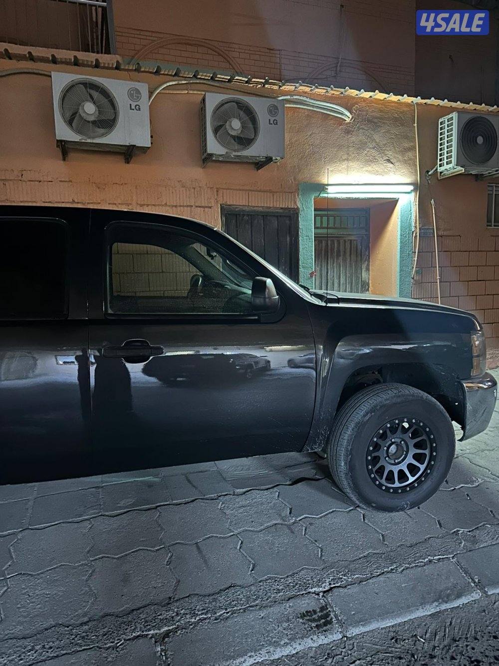 للبيع 2010 قمارة ونص دبل بحالة جيدة سرفيس حديث تواير بطارية تصفية3