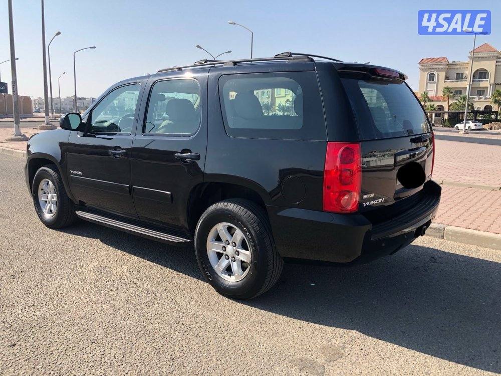 يوكن 2011 بحاله ممتازه جدا3