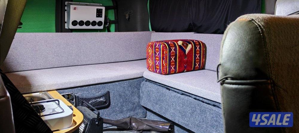 للبيع فان مجهز الرحلات موديل 2011 دبل قير ارضي3