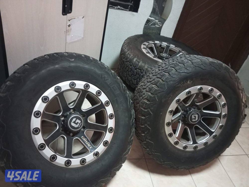 للبيع على سوم Ly285/70R17 / 121/118Q8