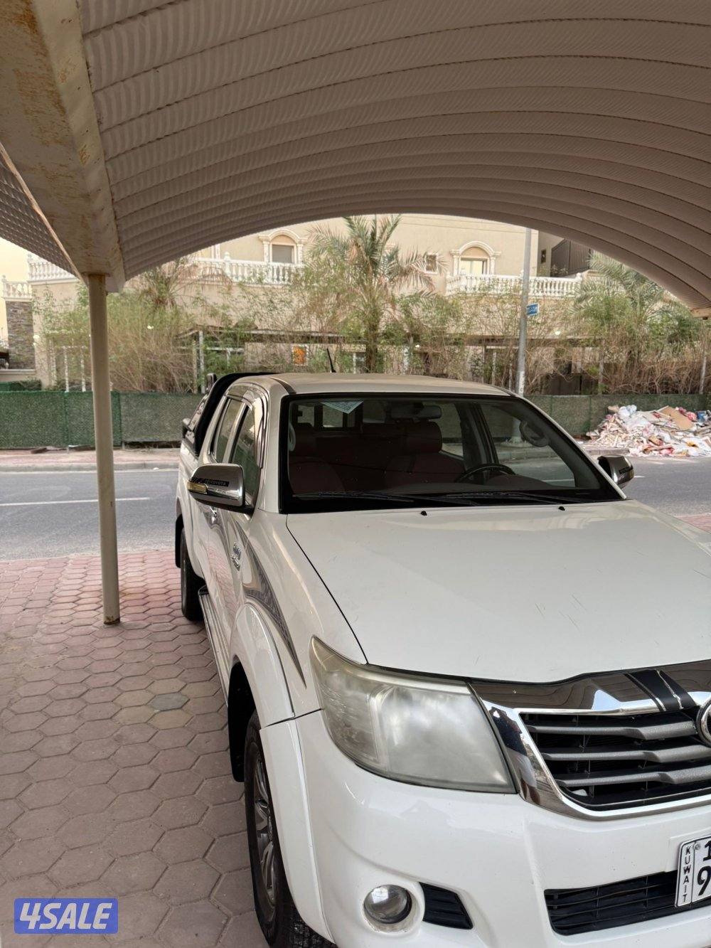 هايلكس دبل قير ٢٠١٥ ماشي ٢١٨2