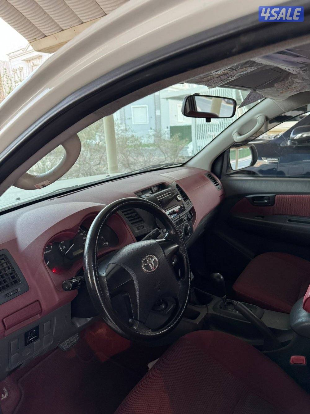 هايلكس دبل قير ٢٠١٥ ماشي ٢١٨9