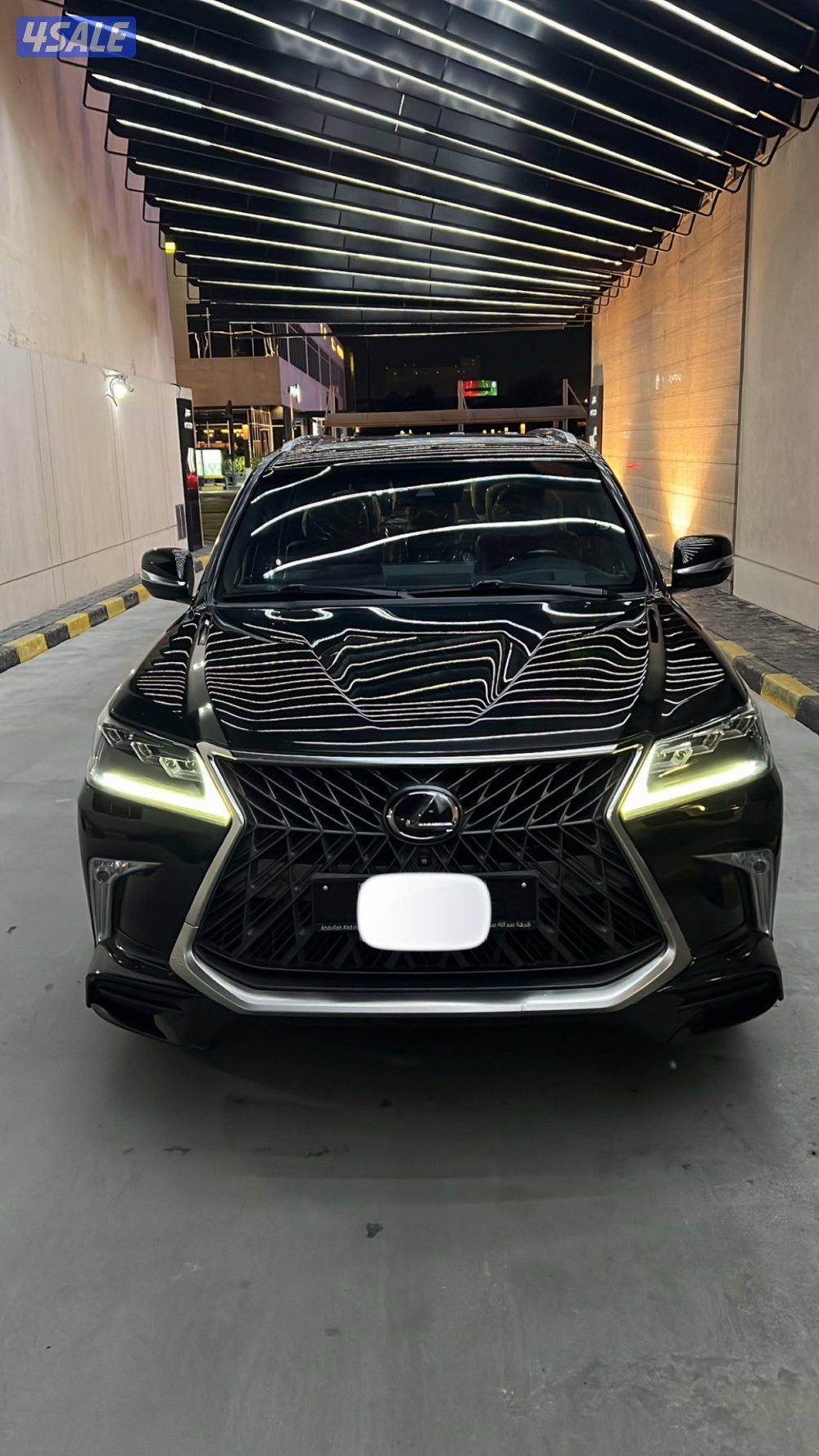 للبيع لكزس Lx ٥٧٠ وارد قطر ماشي ١٧٦0