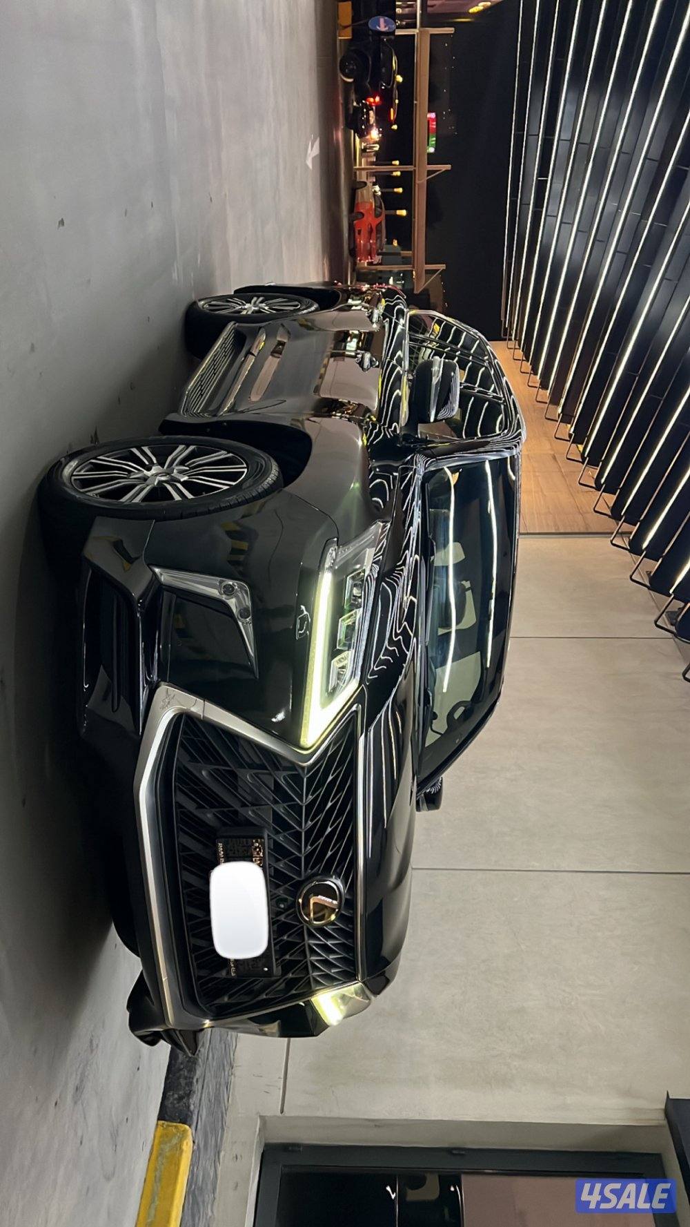 للبيع لكزس Lx ٥٧٠ وارد قطر ماشي ١٧٦1