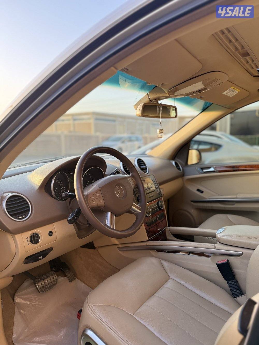 مرسيدسML350 بحاله وكاله شرط الفحص قير مكينه شاصي بدي ٣ قطع تجميلي6