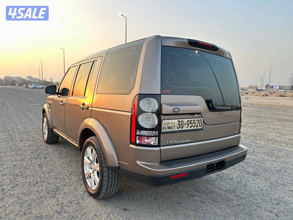 لاندروفر LR4 موديل ٢٠١٥ ماشي ١٣٥ الف في قمة النظافة7
