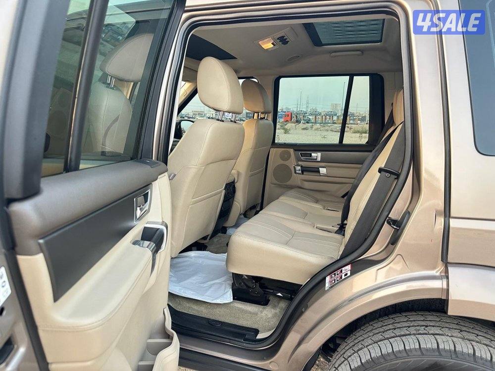 لاندروفر LR4 موديل ٢٠١٥ ماشي ١٣٥ الف في قمة النظافة8