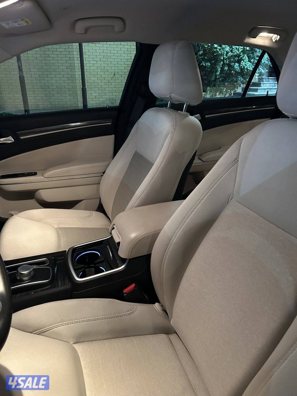 كرايزلر c3004