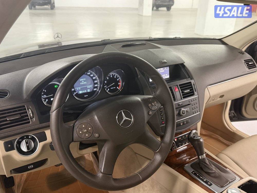 مرسيدس C 200 موديل 2011 عداد قليل 115 الف كم وارد الوكاله بحاله نادره5